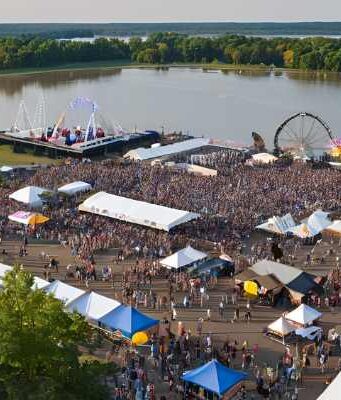 bbq_on_the_river_festival_paducah_ky_aerial_view